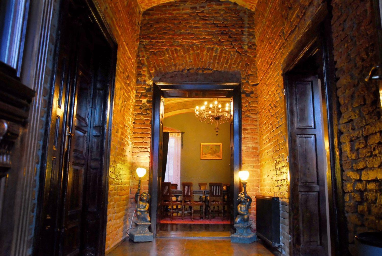 Hotel Poesis Сату-Маре Экстерьер фото